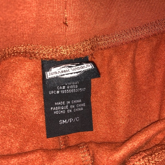 Jurassic park hoodie , new with tags ! - Picture 3 of 3